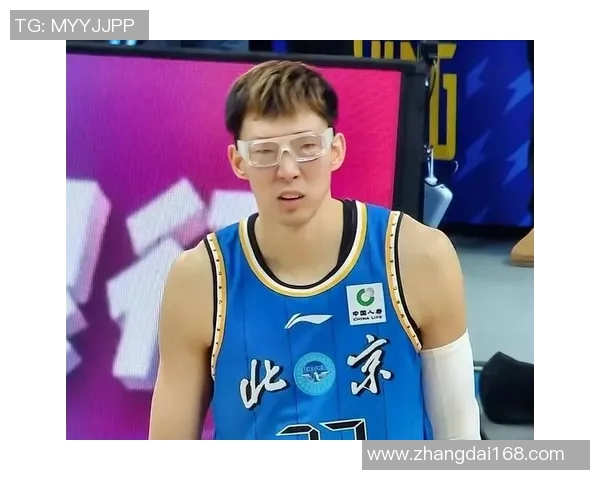 北京首钢对阵青岛国信周琦的精彩对决引发球迷热议与期待 北京首钢对阵青岛国信周琦的精彩对决引发球迷热议与期待