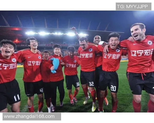 热菲尼奥助力辽足崛起中超赛场再现激情对决与精彩瞬间