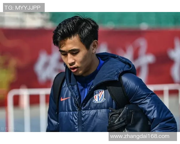 戴伟浚：从青涩球员到国家队中流砥柱的成长之路