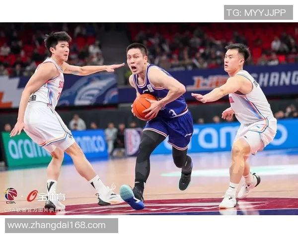 四川金强主场大胜上海，实现三连胜的辉煌时刻