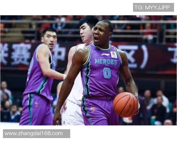 辽宁男篮神锋哈德森砍下30+10,率队轻取山东! 辽宁男篮神锋哈德森砍下30+10,率队轻取山东!